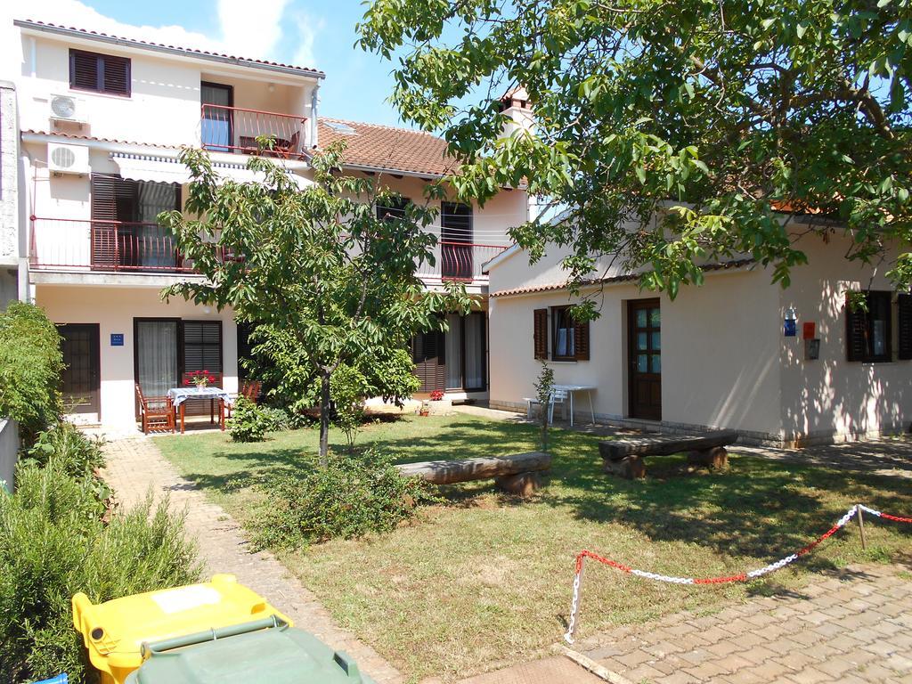 Apartmani Otavio Rovinj Buitenkant foto